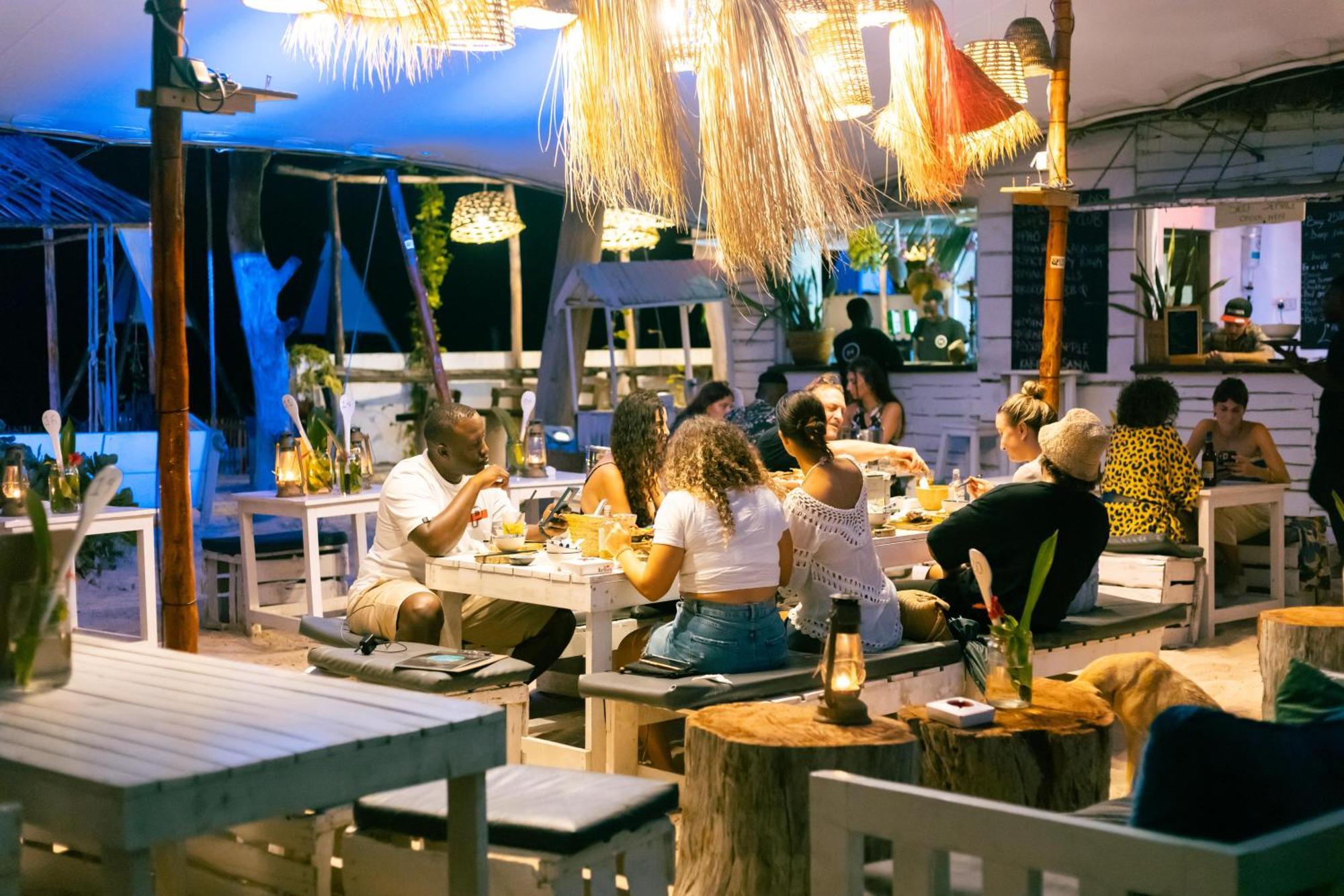 B4 Beach Club Paje Exterior foto