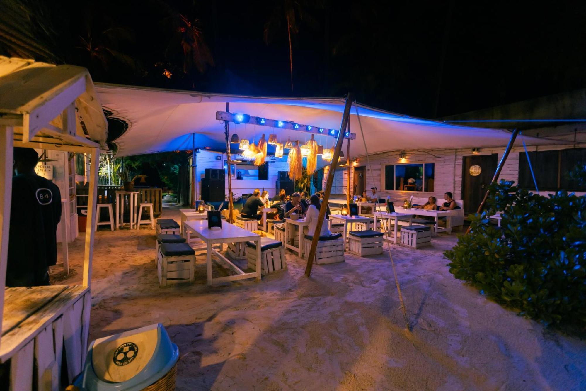 B4 Beach Club Paje Exterior foto