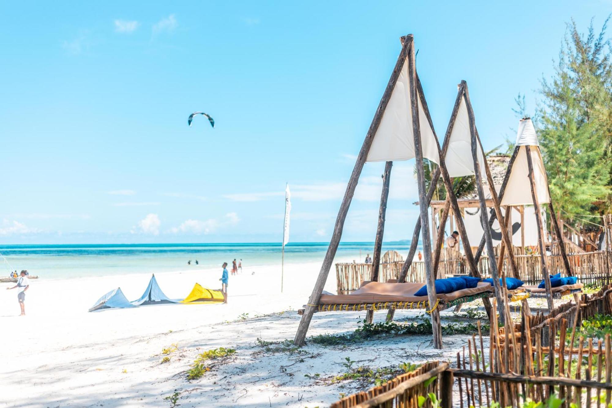B4 Beach Club Paje Exterior foto